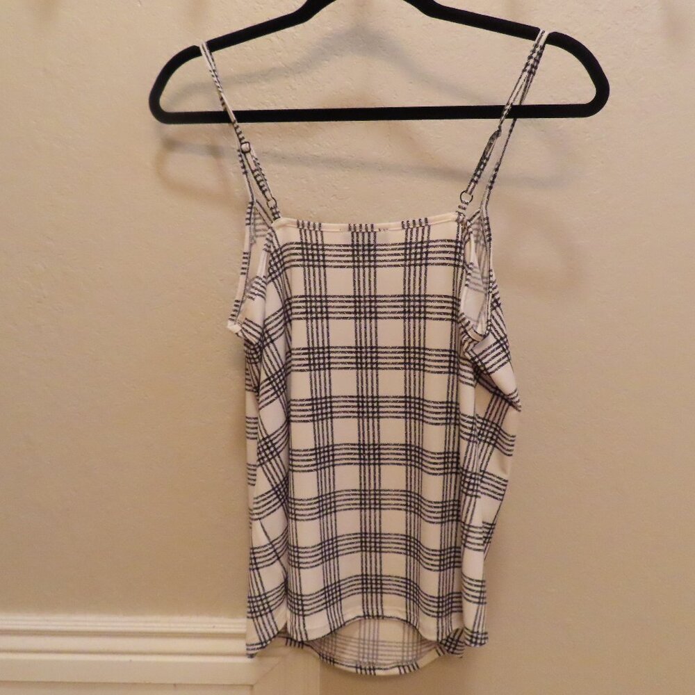 The Limited White and Black Plaid Camisole - Medium - NWT
